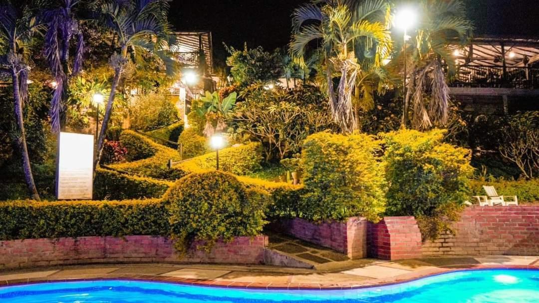 Hotel Campestre Casona Del Camino Real San Gil Bagian luar foto