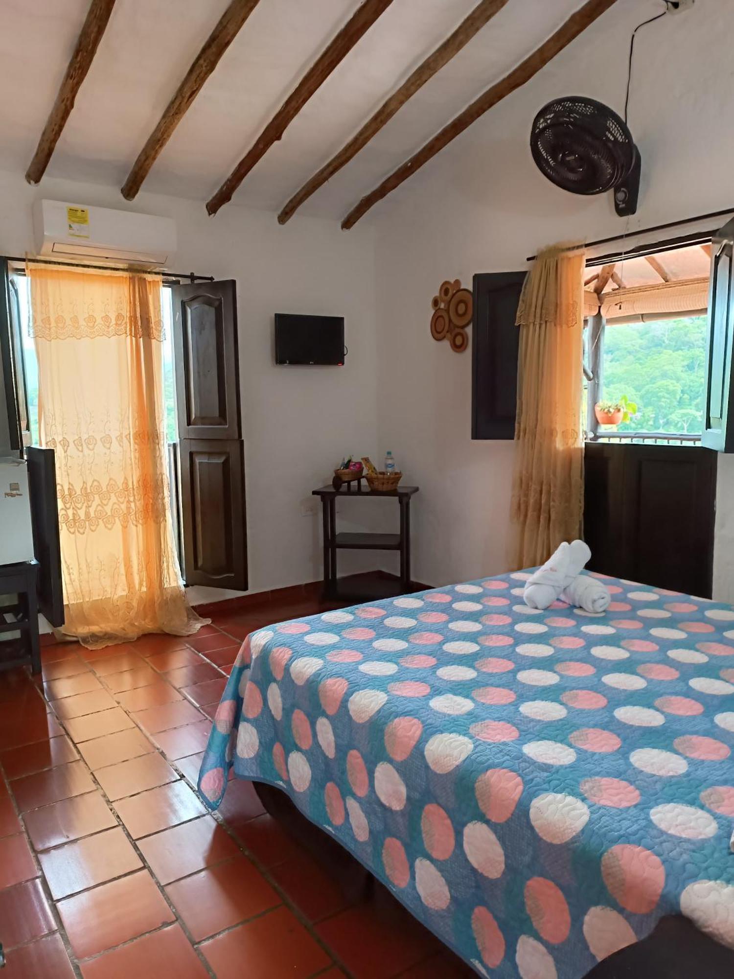 Hotel Campestre Casona Del Camino Real San Gil Bagian luar foto